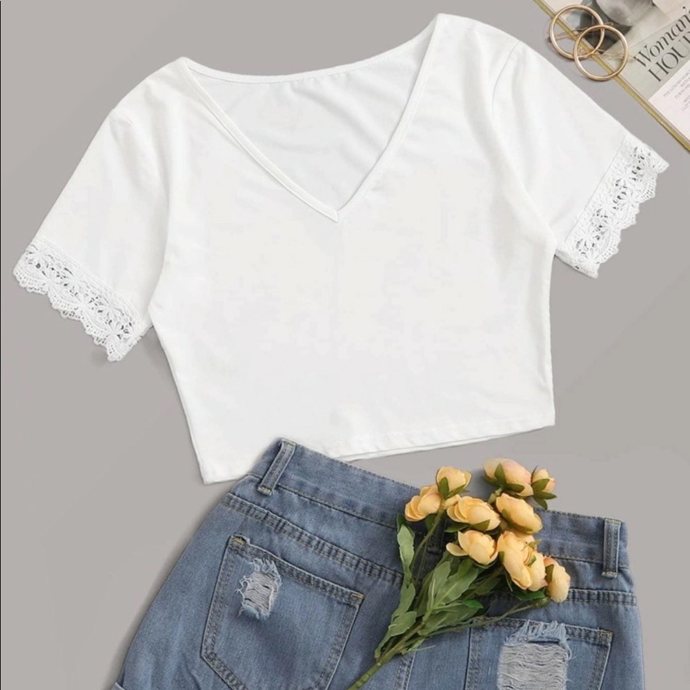 White V Neck Crop Tee